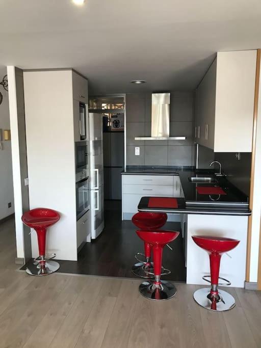70 Sqm Apartment With Seaview In Arenales Del Sol. Екстер'єр фото