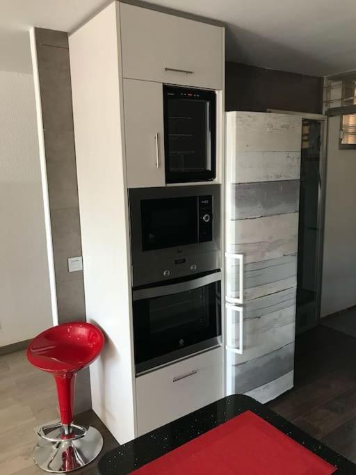 70 Sqm Apartment With Seaview In Arenales Del Sol. Екстер'єр фото