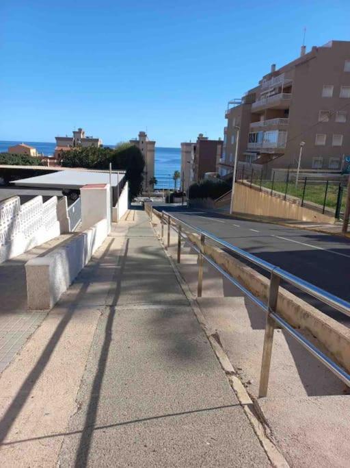 70 Sqm Apartment With Seaview In Arenales Del Sol. Екстер'єр фото
